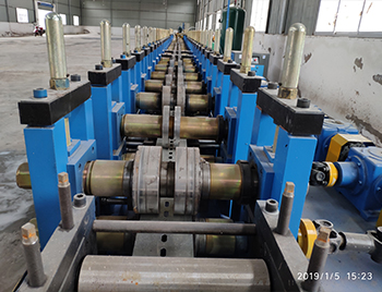 關(guan)于我(wo)們